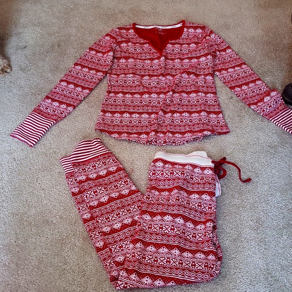 2 for $22  2 pc MAE sleepwear